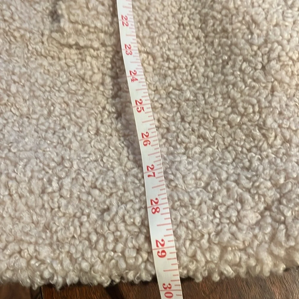 Banana republic oversized Sherpa cocoon coat - Picture 6 of 8